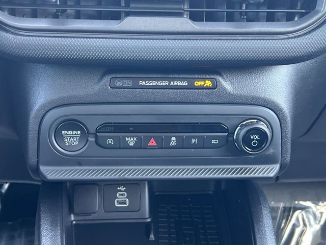 Used 2025 Ford Bronco Sport Outer Banks w/ Outer Banks Tech Package+ AWD/4WD image 13