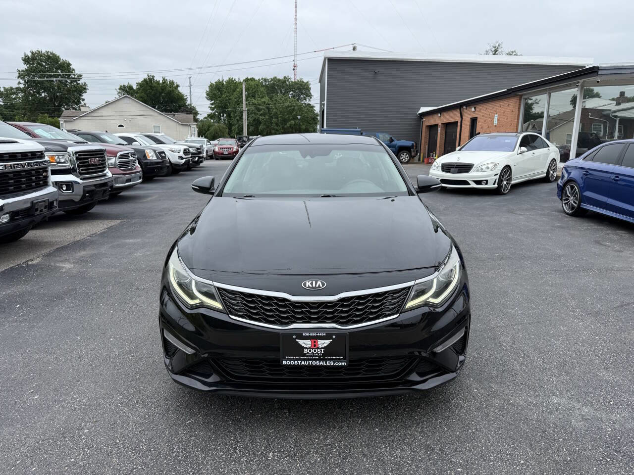 Used 2019 Kia Optima LX FWD image 2