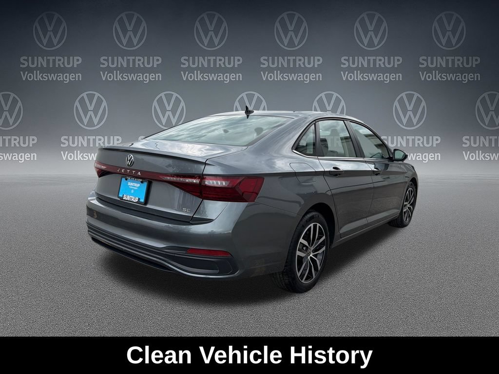 Used 2025 Volkswagen Jetta SE w/ Sunroof Package FWD image 6