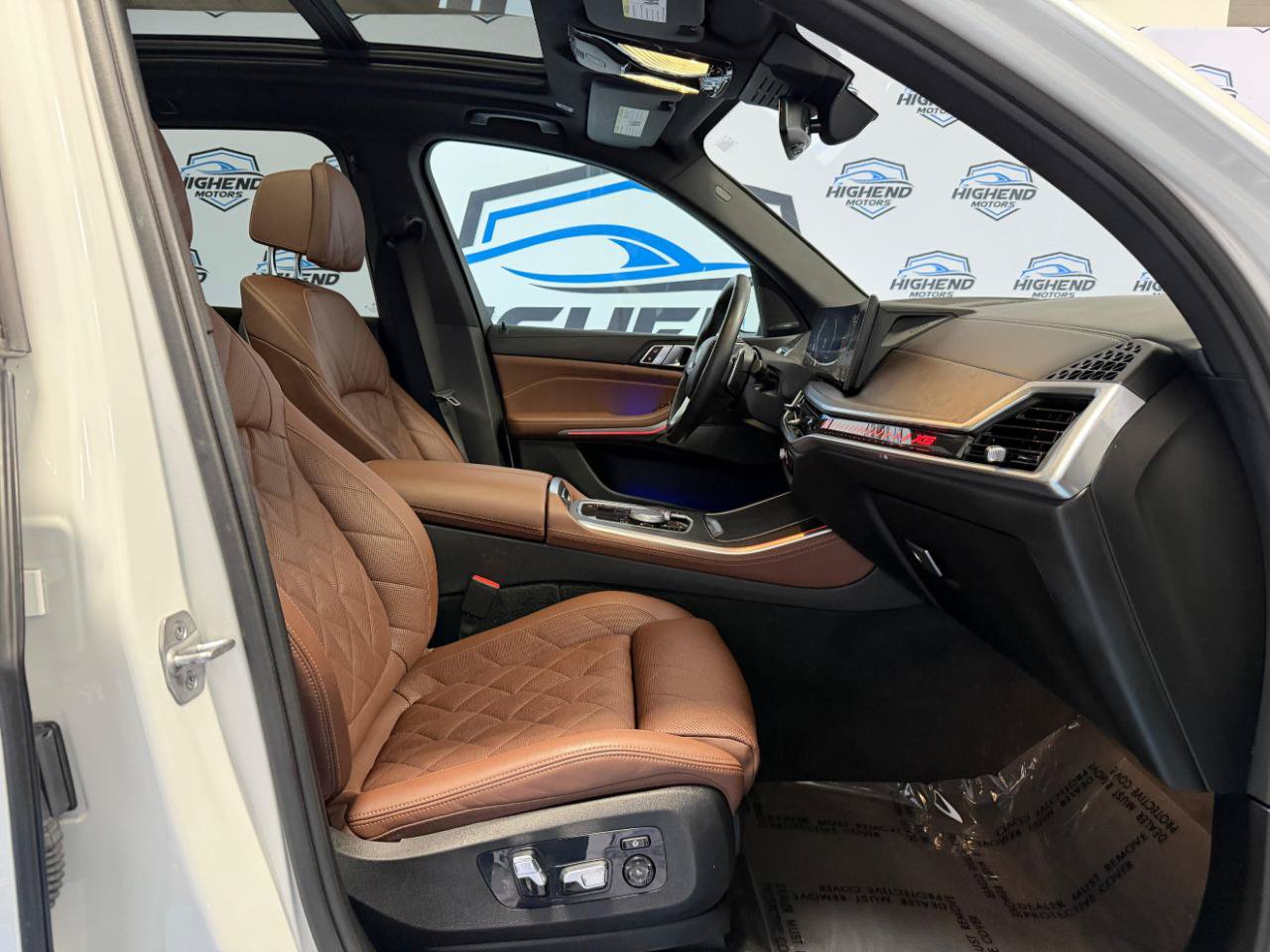 Used 2024 BMW X5 xDrive40i w/ Premium Package AWD/4WD image 28