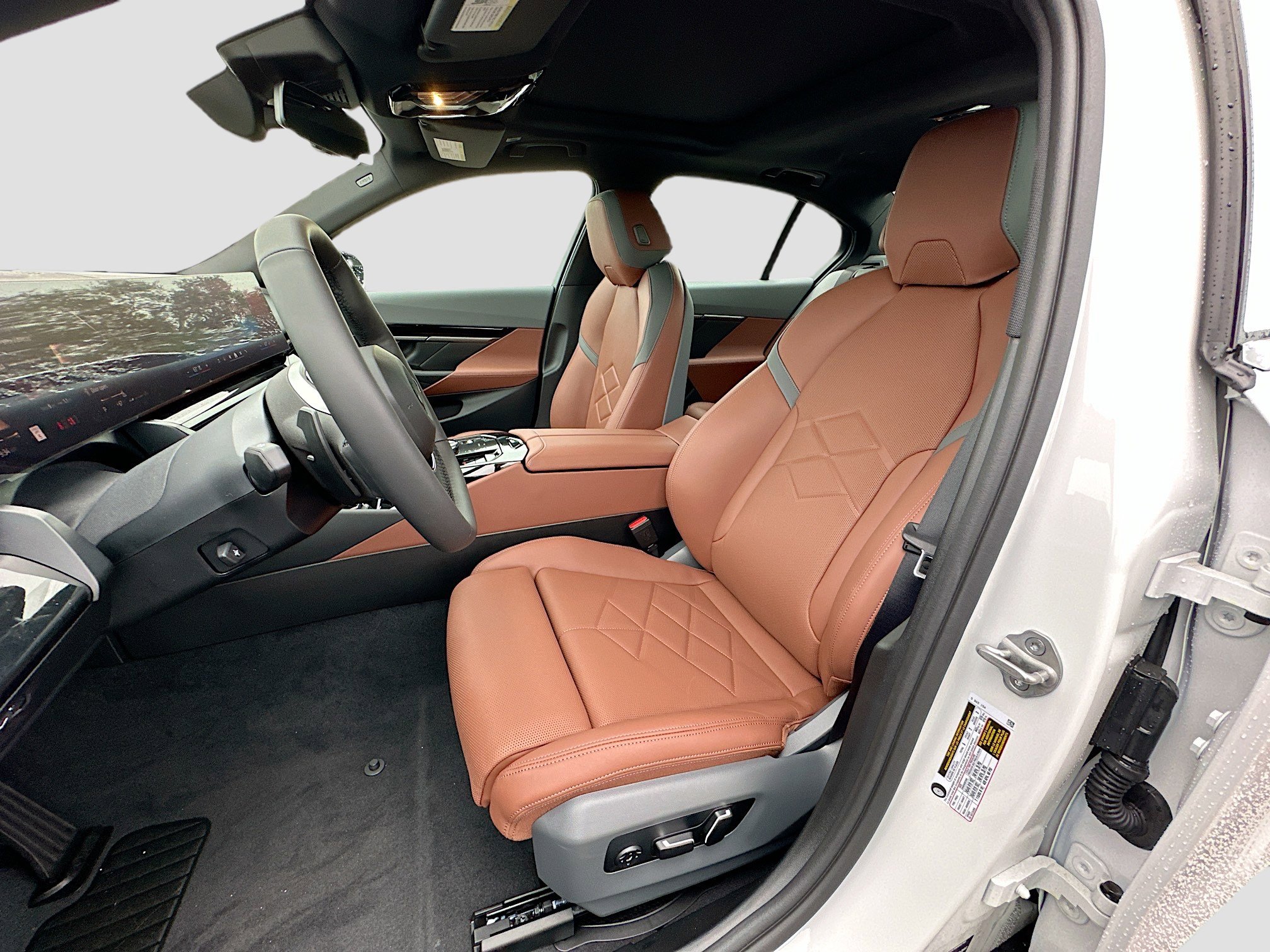 New 2026 BMW 530i w/ Convenience Package image 15