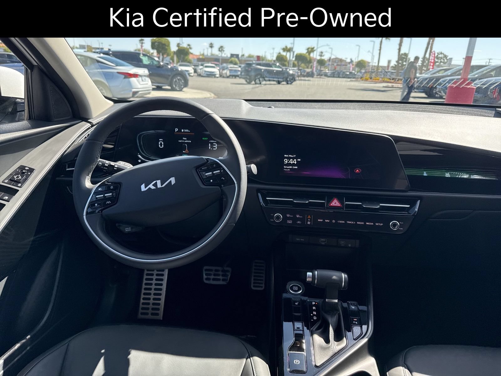 Certified 2025 Kia Niro EX Touring FWD image 23