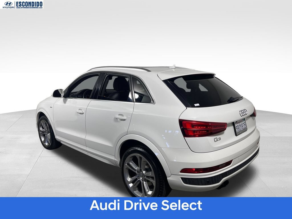 Used 2016 Audi Q3 2.0T Prestige w/ Prestige Package FWD image 3