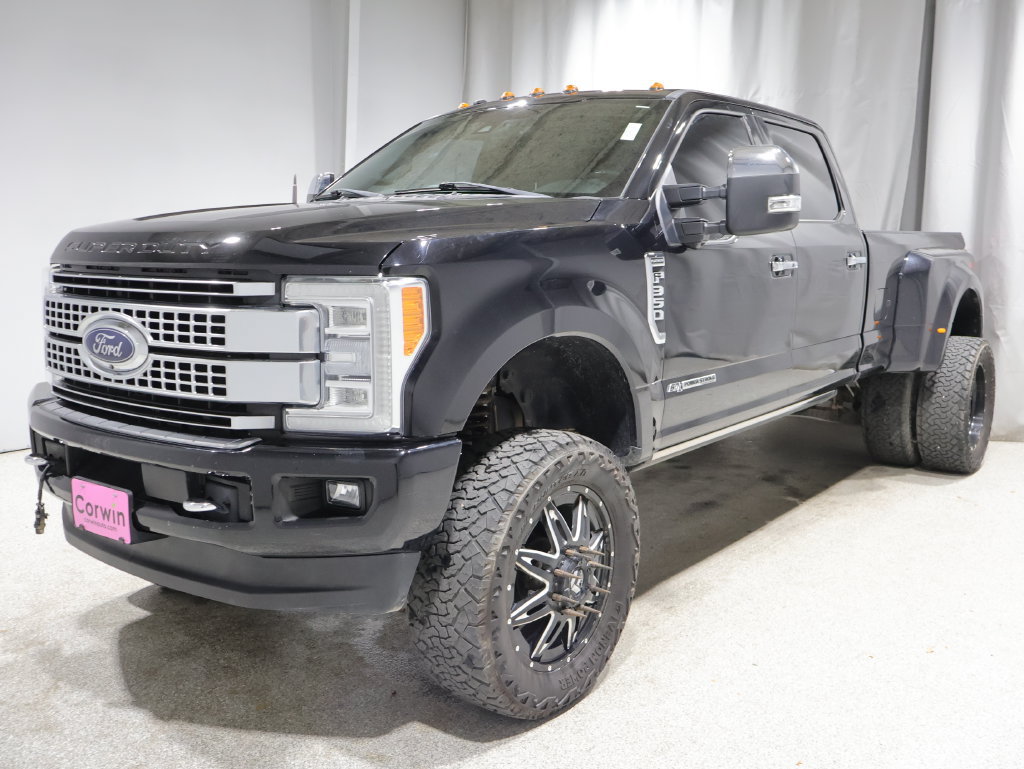 Used 2018 Ford F350 Platinum w/ Platinum Ultimate Package AWD/4WD image 3