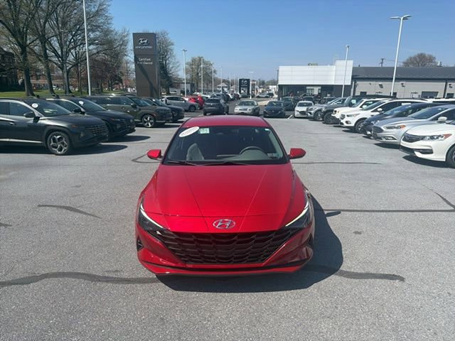 Certified 2021 Hyundai Elantra SEL image 1