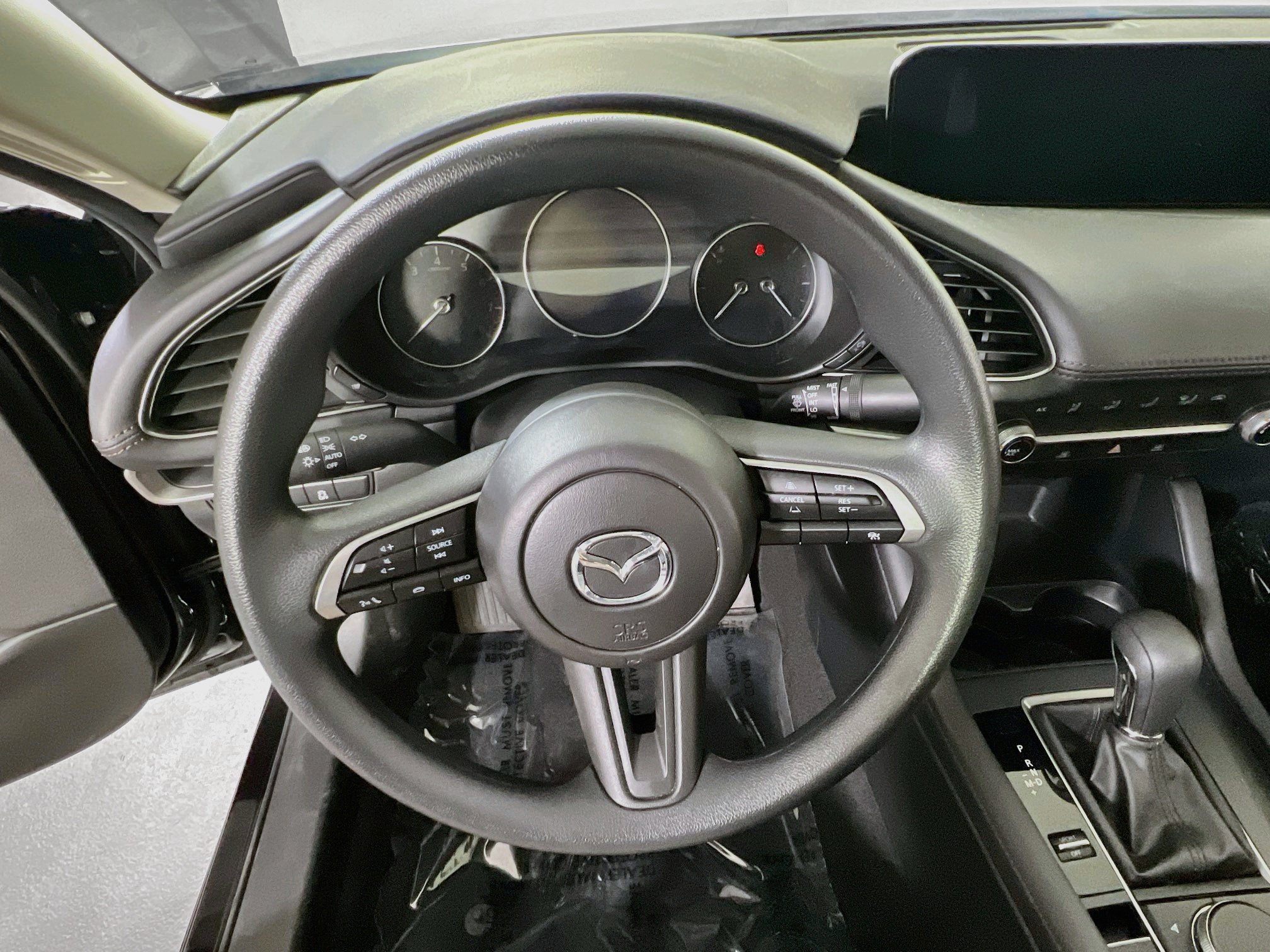 Used 2025 MAZDA MAZDA3 s FWD image 11