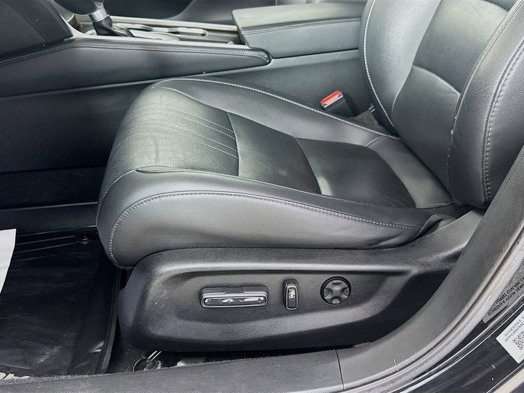 Used 2021 Honda Accord EX-L image 25