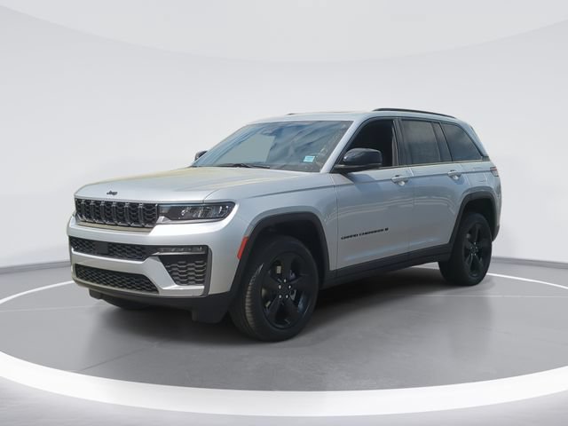 New 2026 Jeep Grand Cherokee Limited w/ Limited Altitude Package AWD/4WD image 1