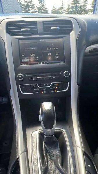 Used 2016 Ford Fusion Energi SE FWD image 26