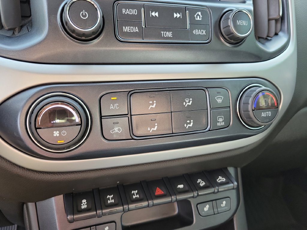 Used 2018 Chevrolet Colorado ZR2 AWD/4WD image 31