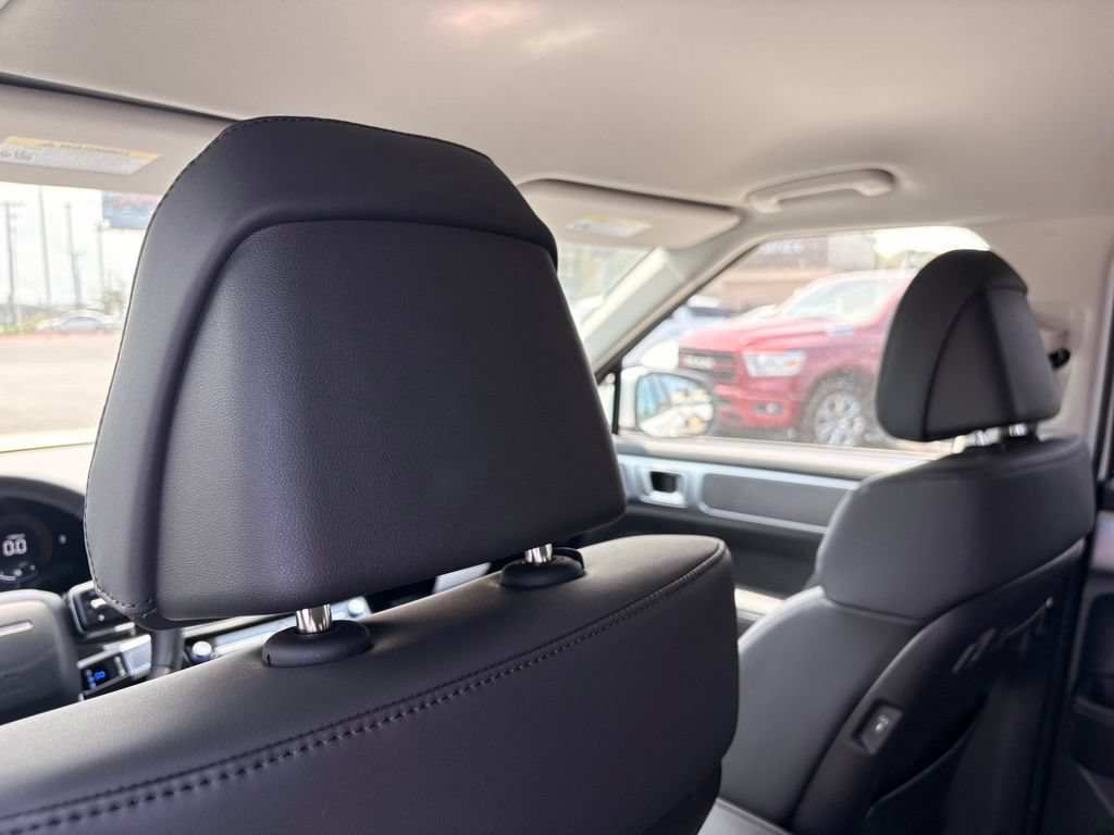 New 2027 Hyundai Santa Fe SEL FWD image 27