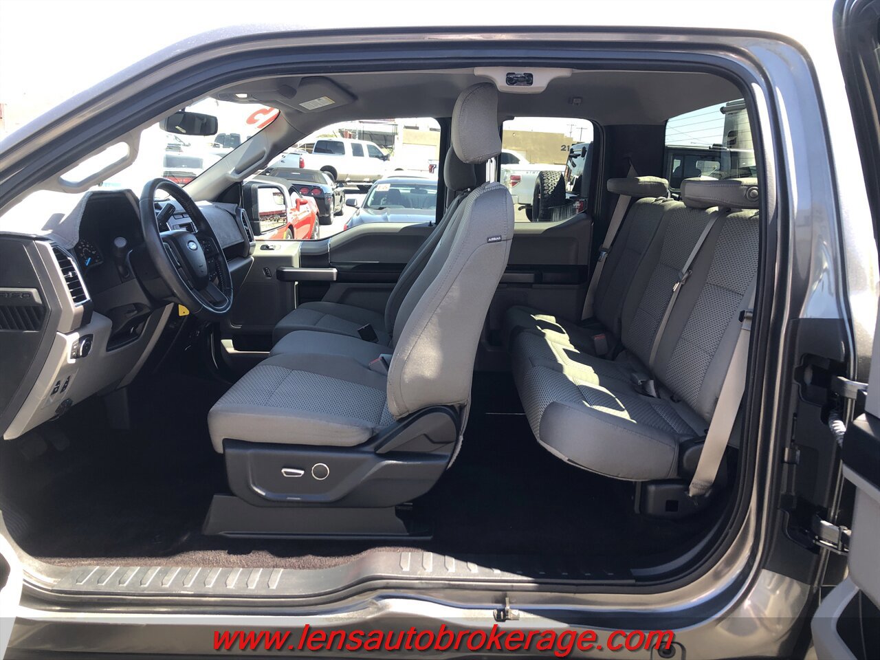 Used 2015 Ford F150 XLT w/ Equipment Group 301A Mid RWD image 16
