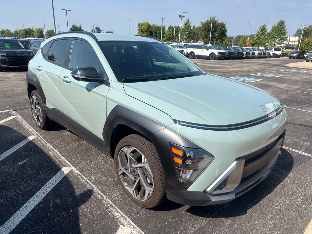 Used 2026 Hyundai Kona SEL Premium AWD/4WD image 3