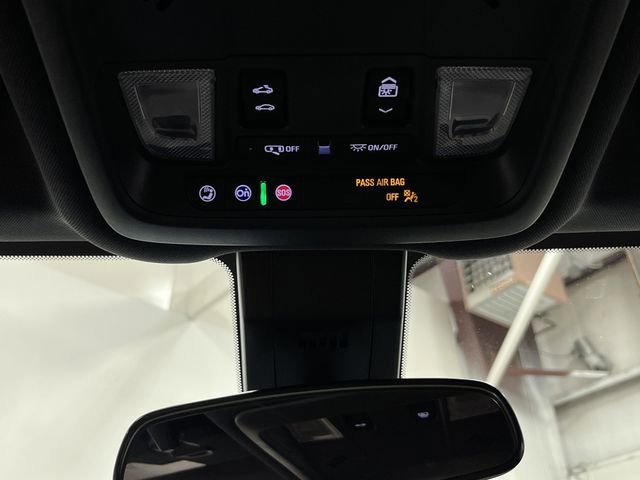 Used 2023 Chevrolet Equinox RS w/ RS Leather Package image 28