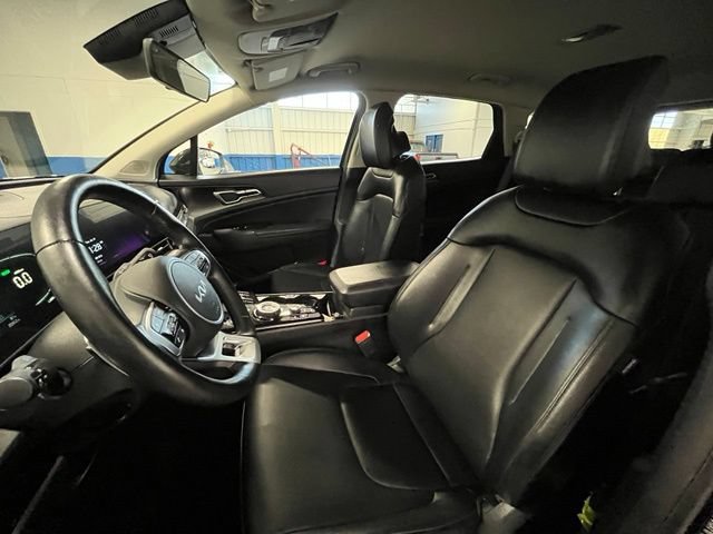 Used 2023 Kia Sportage EX AWD/4WD image 21