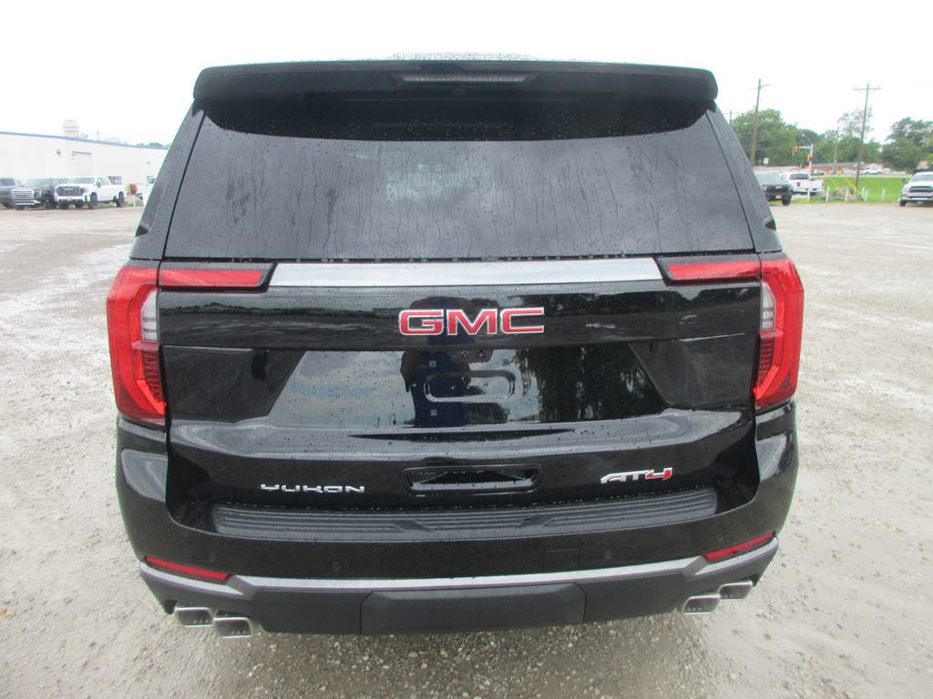New 2026 GMC Yukon AT4 w/ AT4 Premium Plus Package AWD/4WD image 5