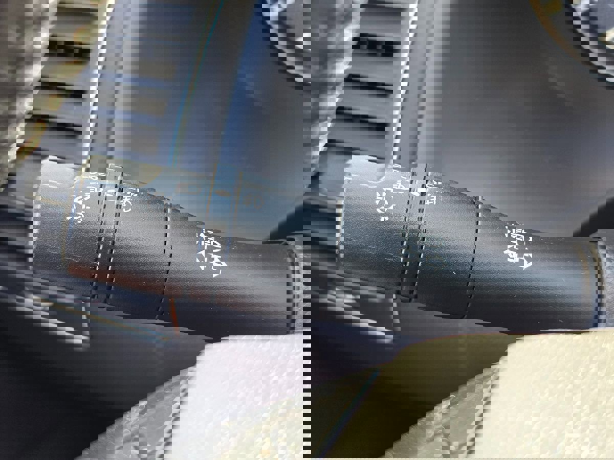 Used 2023 Nissan Armada SV image 43