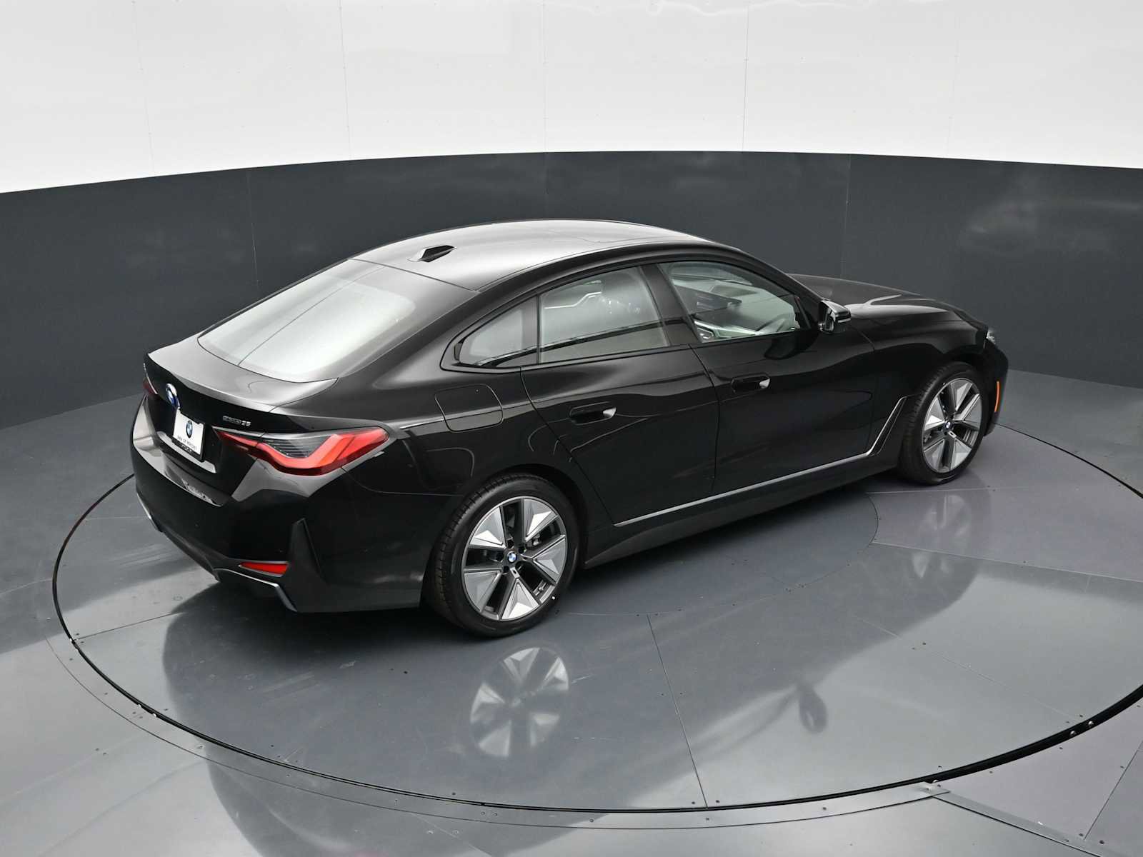 Certified 2023 BMW i4 eDrive35 image 20