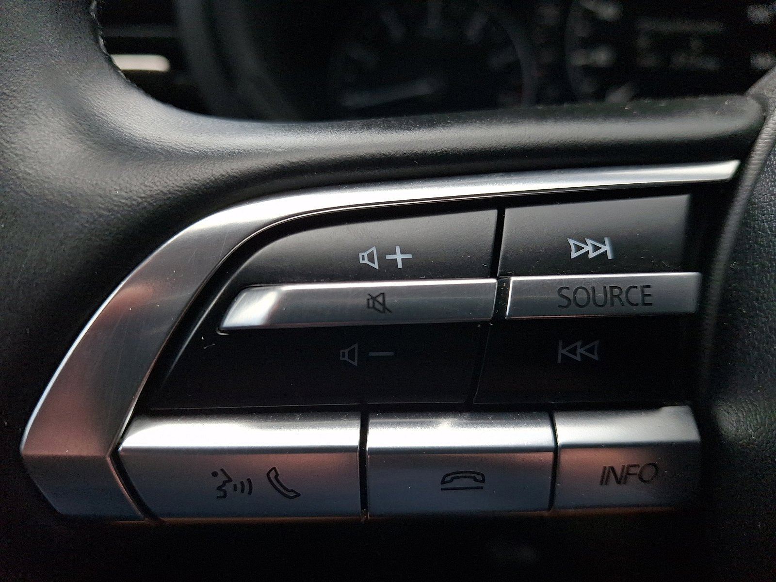 Used 2019 MAZDA MAZDA3 Sedan w/ Preferred Package image 20