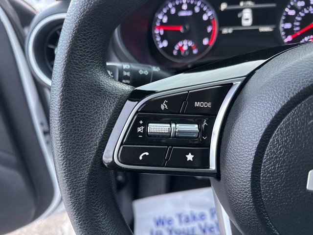 Used 2023 Kia Forte LXS image 17