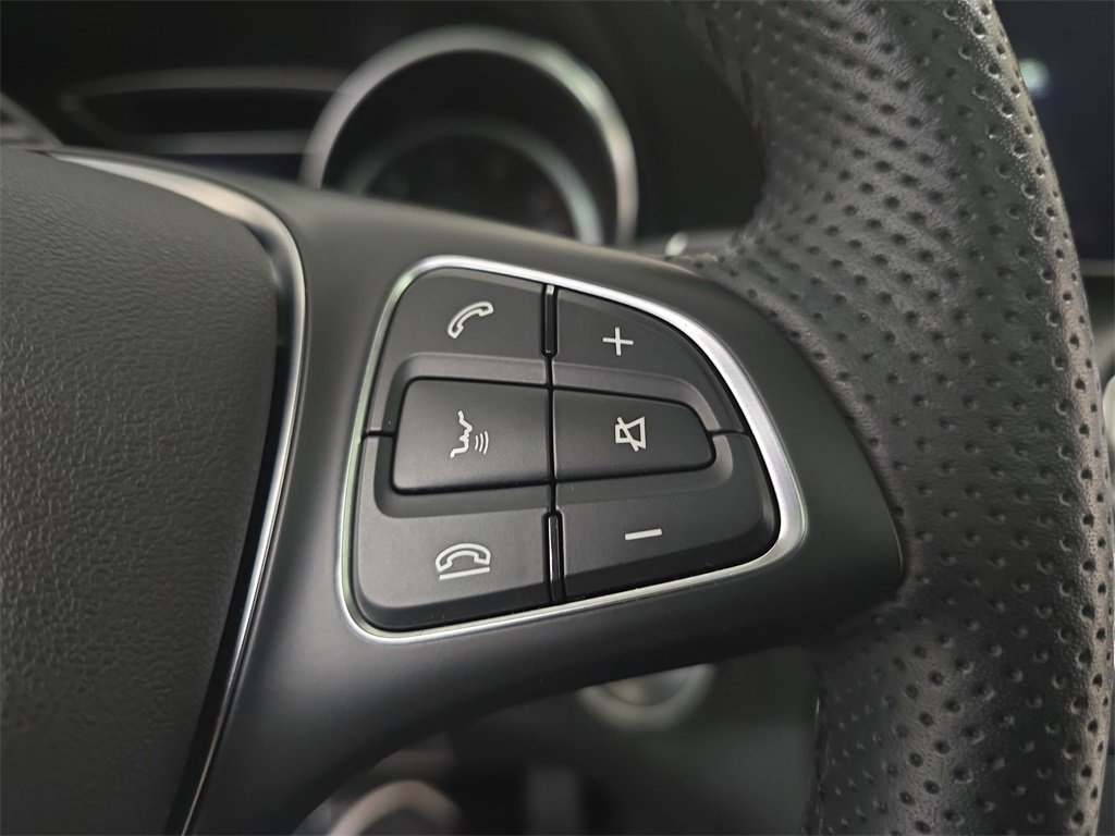 Used 2019 Mercedes-Benz GLA 250 4MATIC image 21