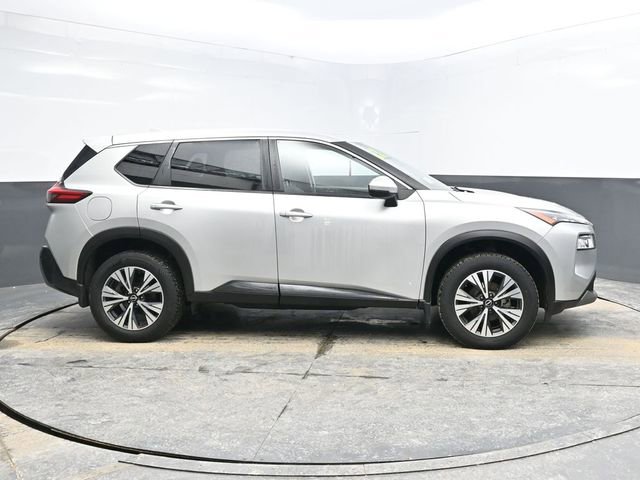 Used 2023 Nissan Rogue SV image 8
