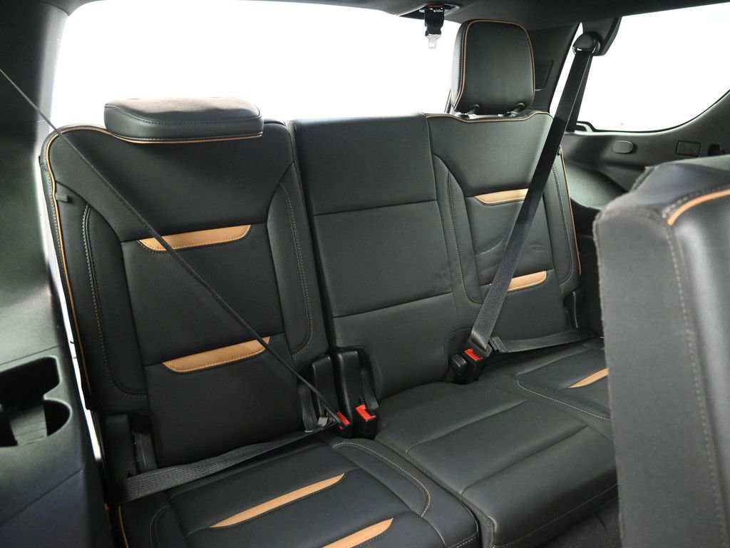 Used 2021 GMC Yukon AT4 w/ Rear Media and Nav Package AWD/4WD image 20