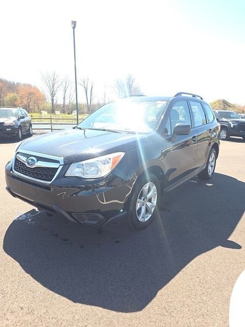 Used 2015 Subaru Forester 2.5i w/ Alloy Wheel Package