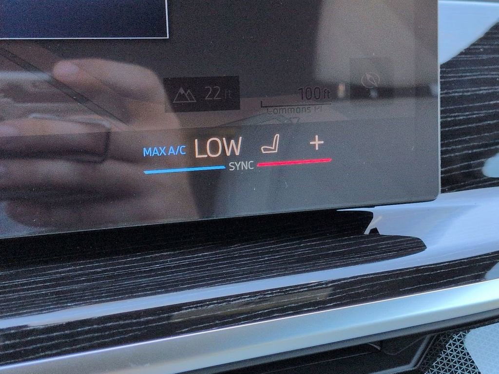 New 2026 BMW X5 xDrive40i w/ Executive Package image 23