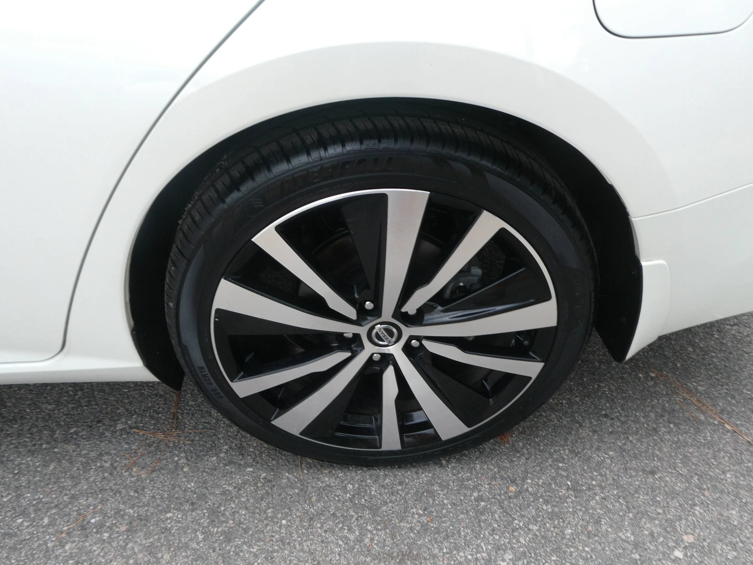 Used 2019 Nissan Altima 2.5 Platinum FWD image 36