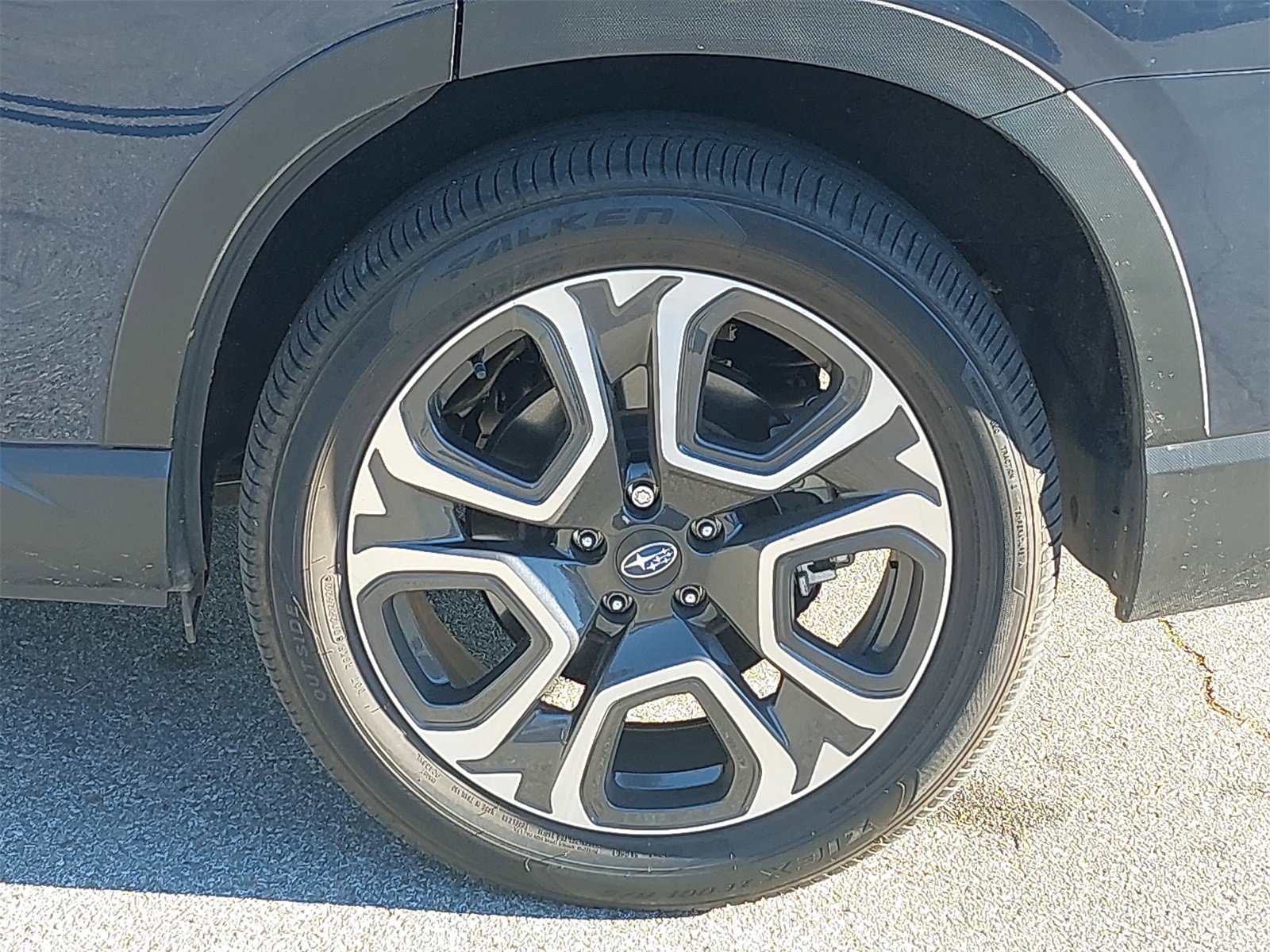 Used 2023 Subaru Ascent Limited image 10