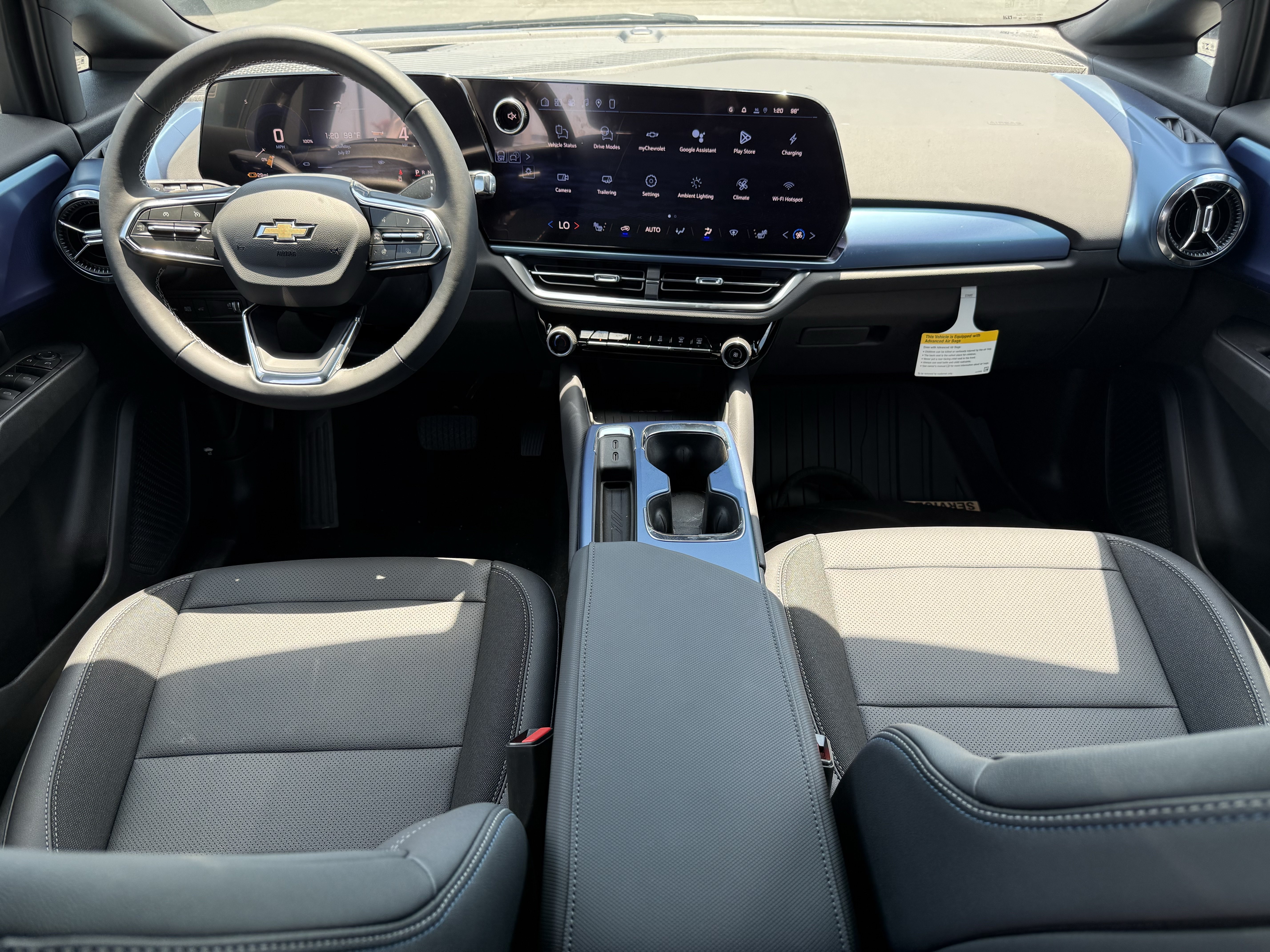 New 2026 Chevrolet Equinox EV LT FWD image 28