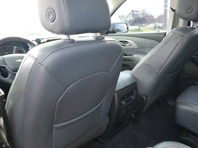 Used 2018 Chevrolet Traverse LT FWD image 15