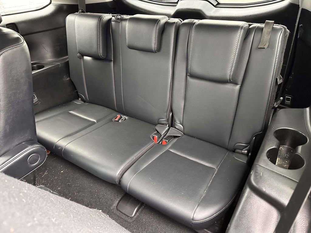Used 2018 Toyota Highlander SE AWD/4WD image 14