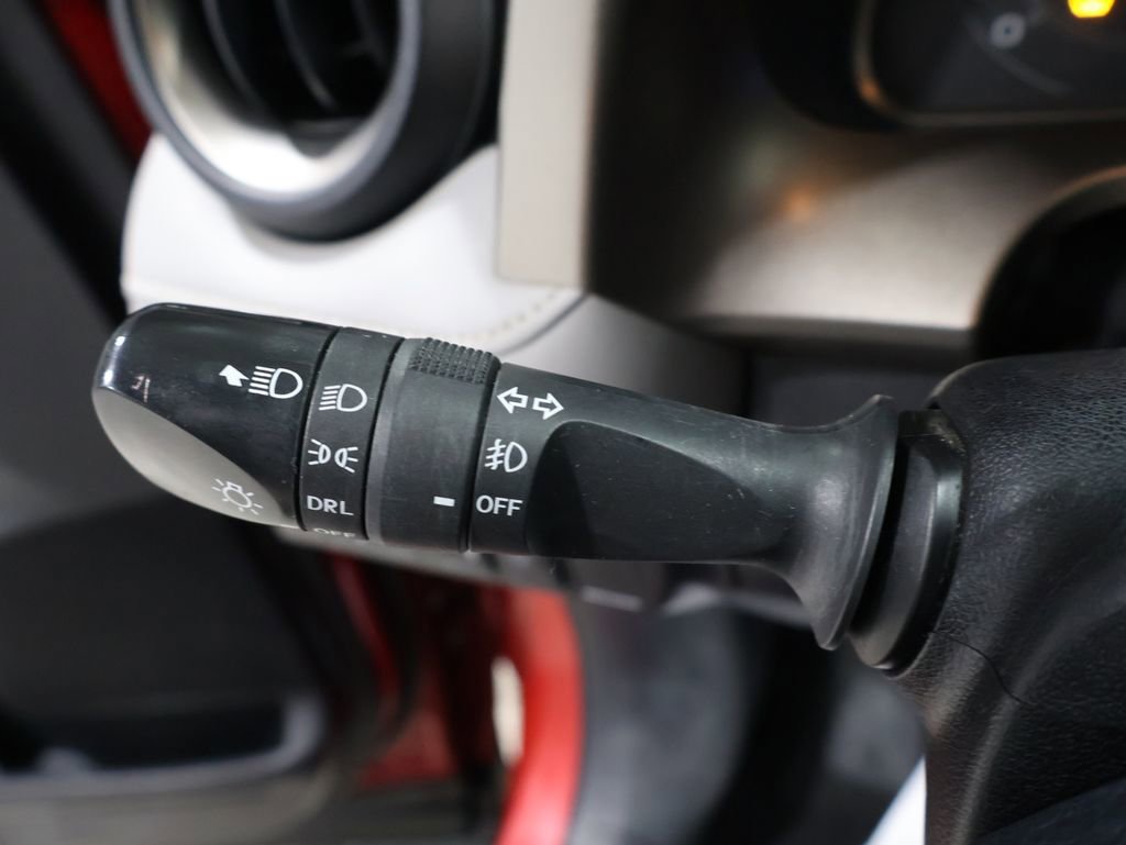 Used 2015 Toyota RAV4 XLE image 34