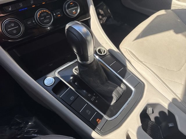 Used 2019 Volkswagen Jetta SEL Premium FWD image 29