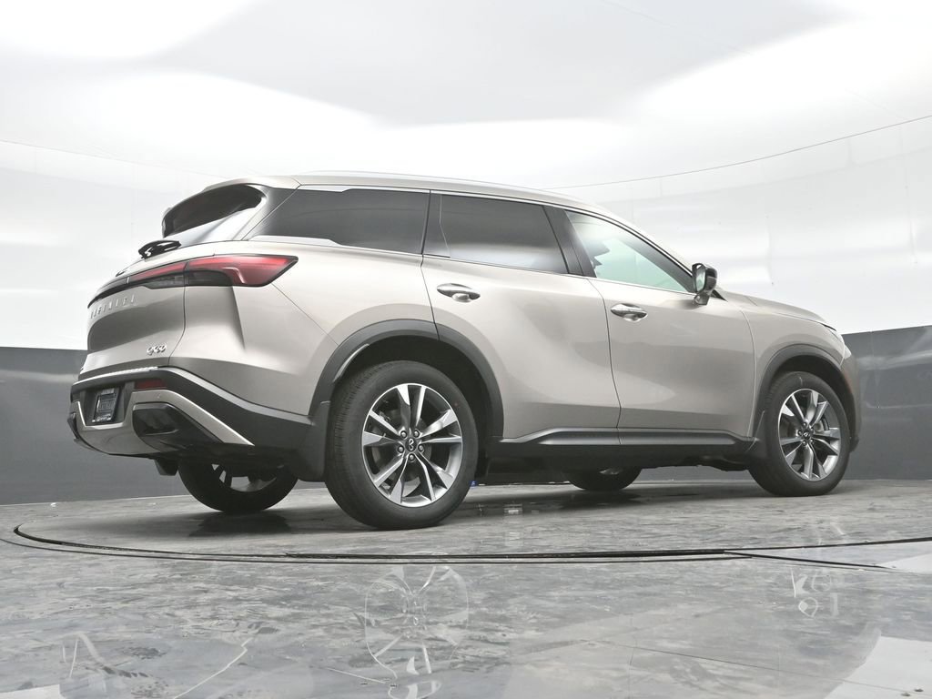 Certified 2023 INFINITI QX60 Luxe w/ Cargo Package AWD/4WD image 40