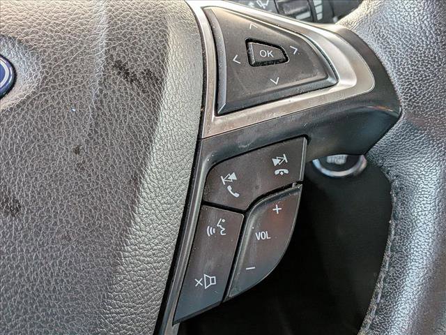 Used 2022 Ford Edge Titanium w/ Equipment Group 301A image 10