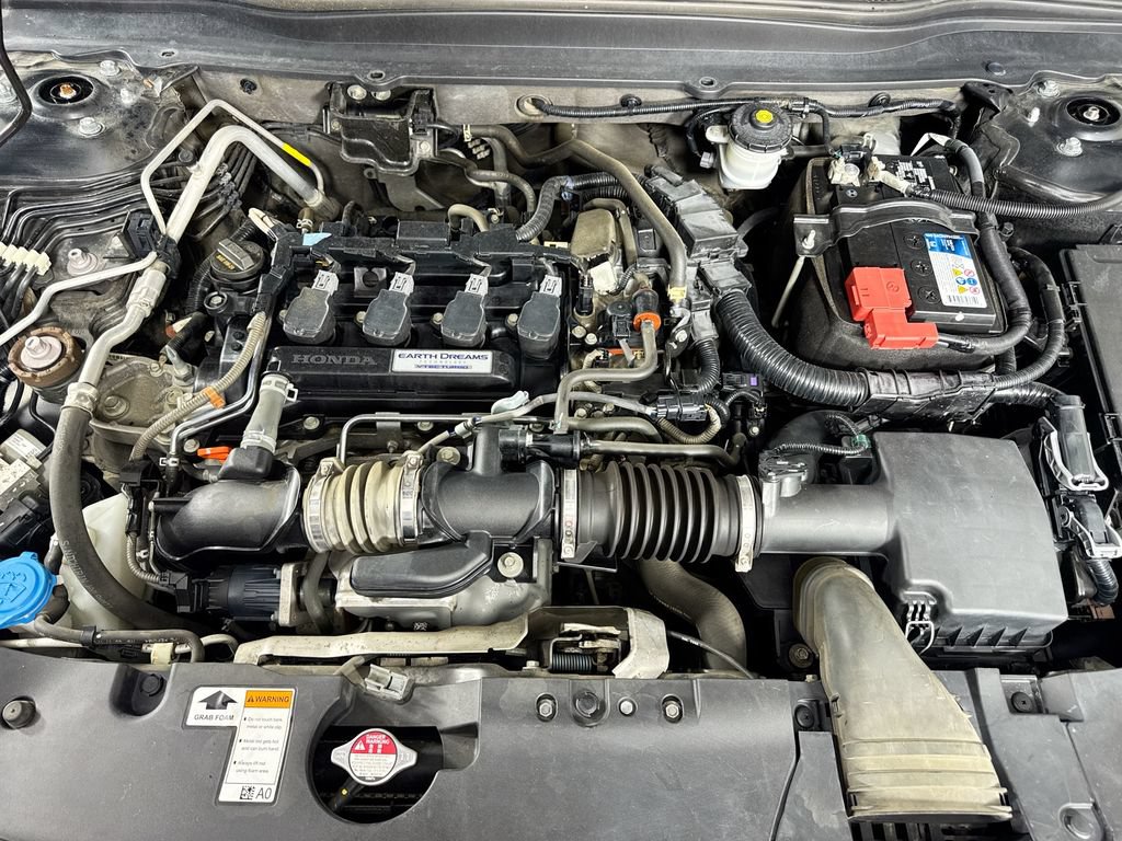 Used 2018 Honda Accord EX image 34
