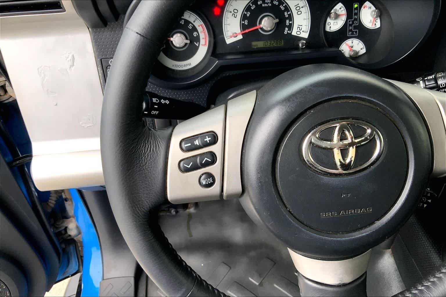 Used 2007 Toyota FJ Cruiser 2WD image 22