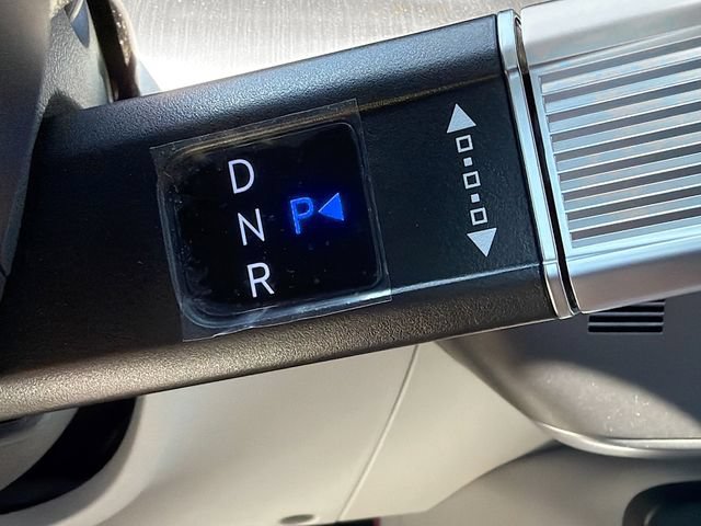 New 2026 Hyundai Kona Limited FWD image 17