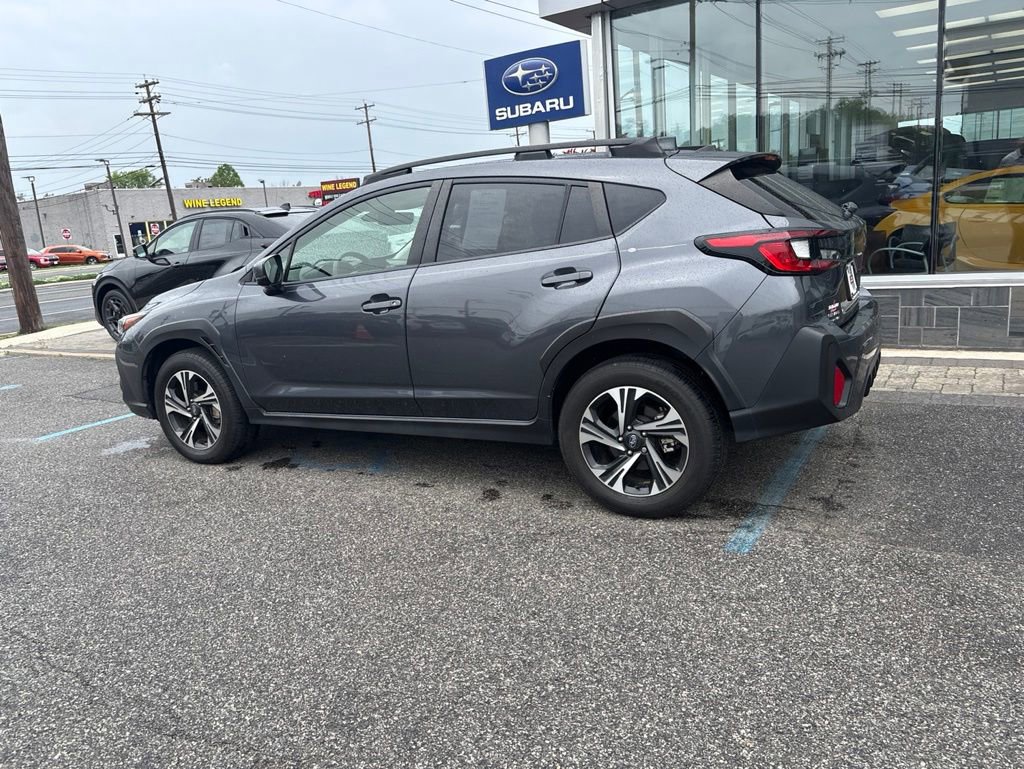 Used 2024 Subaru Crosstrek 2.0i Premium AWD/4WD image 11