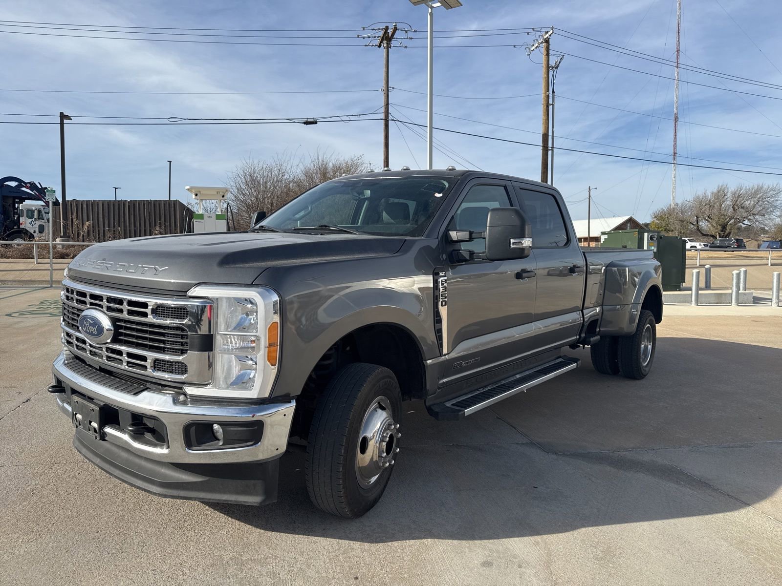 Used 2023 Ford F350 XLT video 2