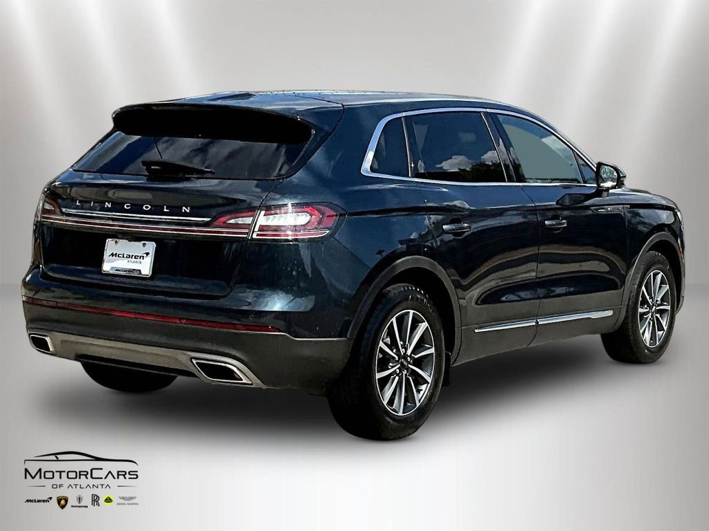 Used 2021 Lincoln Nautilus FWD image 12