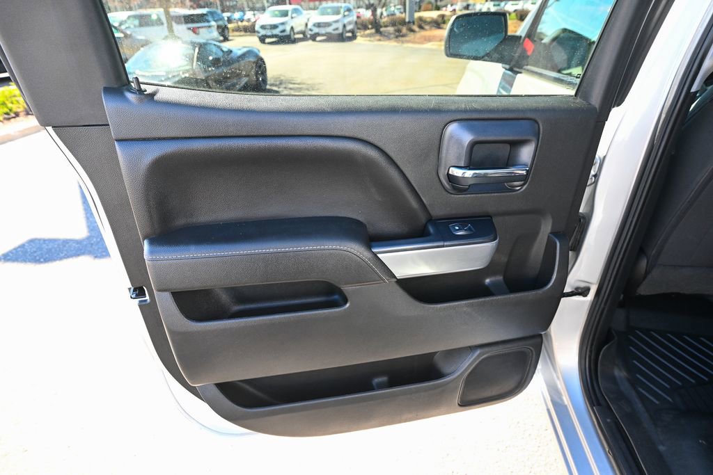 Used 2018 Chevrolet Silverado 1500 LT w/ All Star Edition image 23