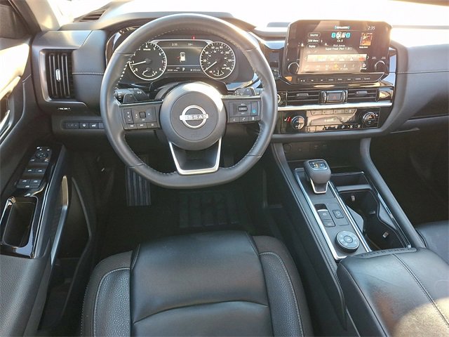 Used 2023 Nissan Pathfinder SL w/ SL Premium Package image 12