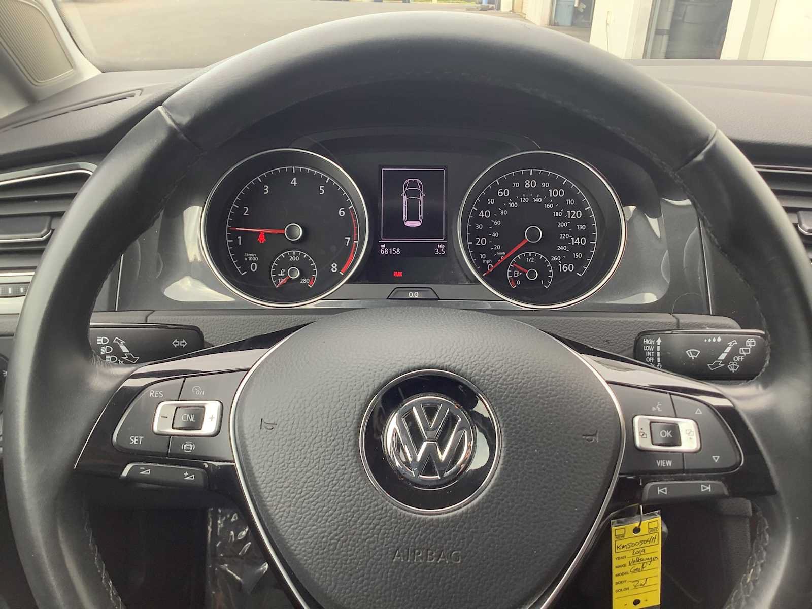 Used 2019 Volkswagen Golf S w/ Driver Assistance Package AWD/4WD image 16