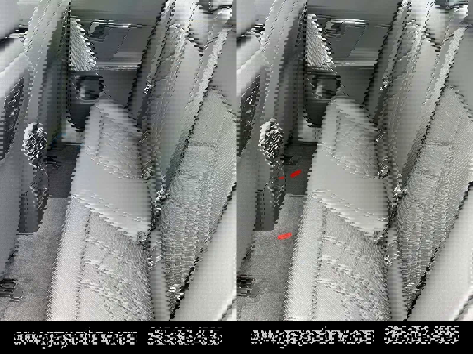 Used 2026 BMW 530i w/ Executive Package image 29