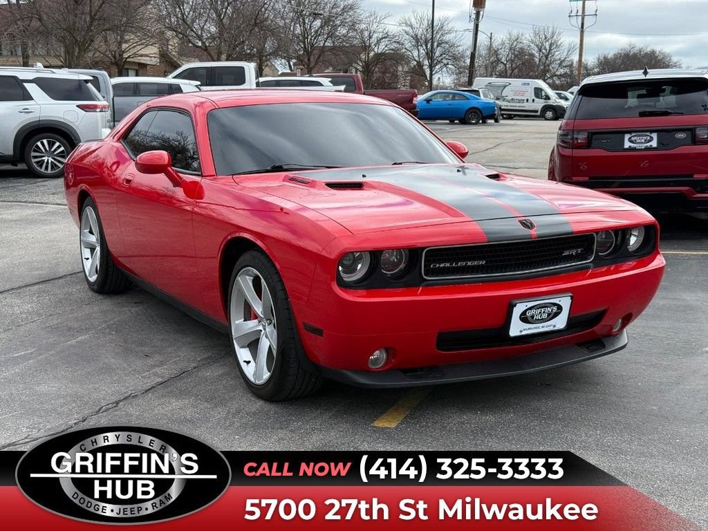 Used 2009 Dodge Challenger SRT8 RWD image 1