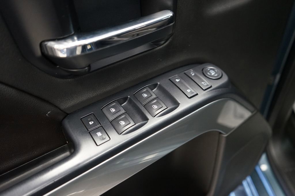 Used 2014 Chevrolet Silverado 1500 LT w/ LT Convenience Package AWD/4WD image 22